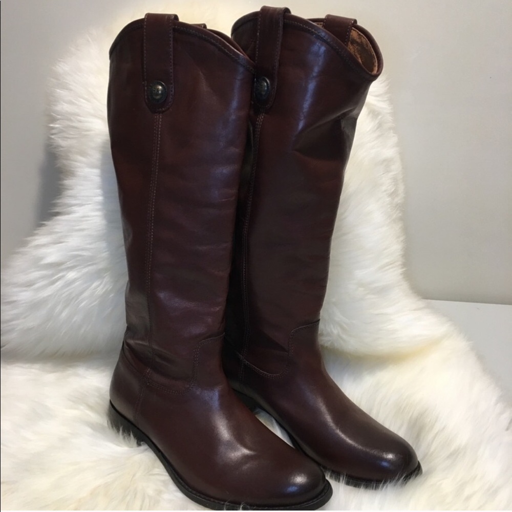 Melissa tall boots by Frye size 6 NWOB